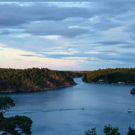 Cottage, Boat, Spa, Private Dock, *