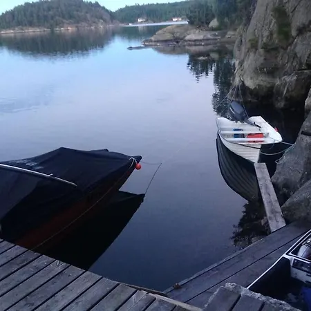 Vakantiehuis Cottage, Boat, Spa, Private Dock, Lillesand