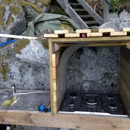 Cottage, Boat, Spa, Private Dock, * Lillesand