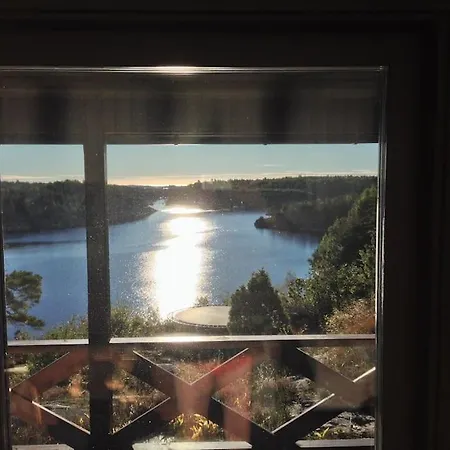 بيت للعطل Cottage, Boat, Spa, Private Dock, *